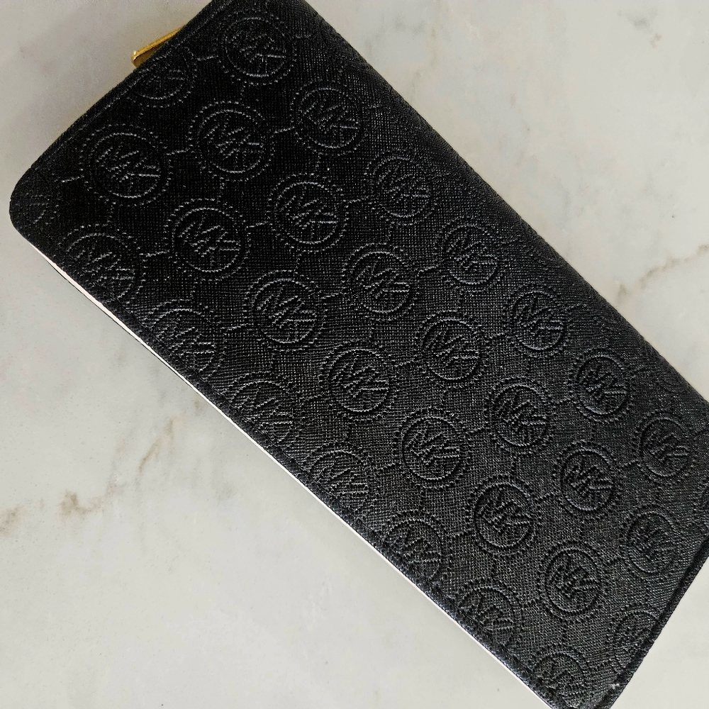 Wallet - Picture 4 of 4